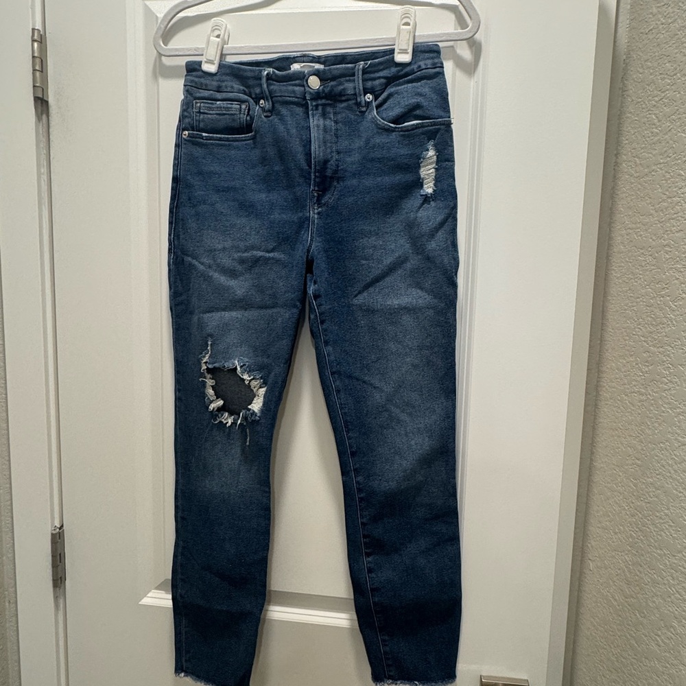 Good American Dark Blue Distressed Ankle Jeans